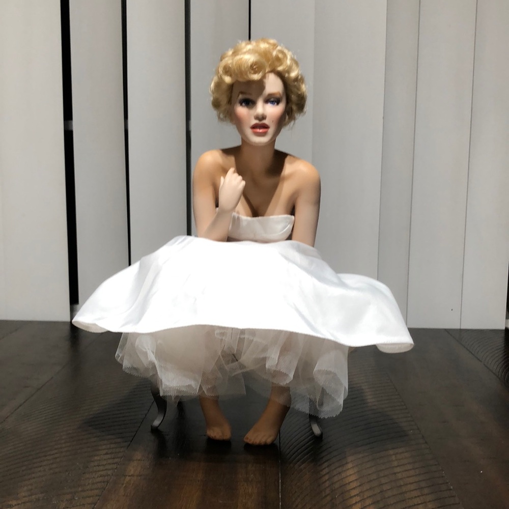 The Iconic Marylin Monroe, “Love Marylin “